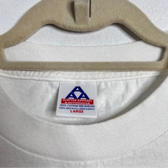 Vintage Single Stitch Tee Embroidered San Diego Front Graphic Size Large - Picture 3 of 7